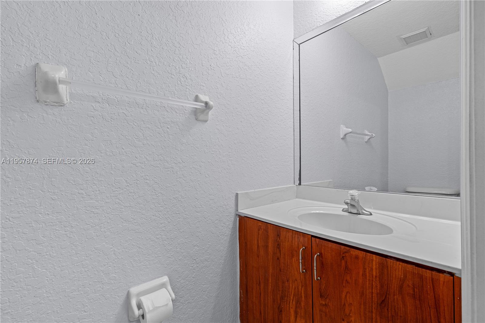 ABEL HOMES AT KEYS WINDS - Residential Lease