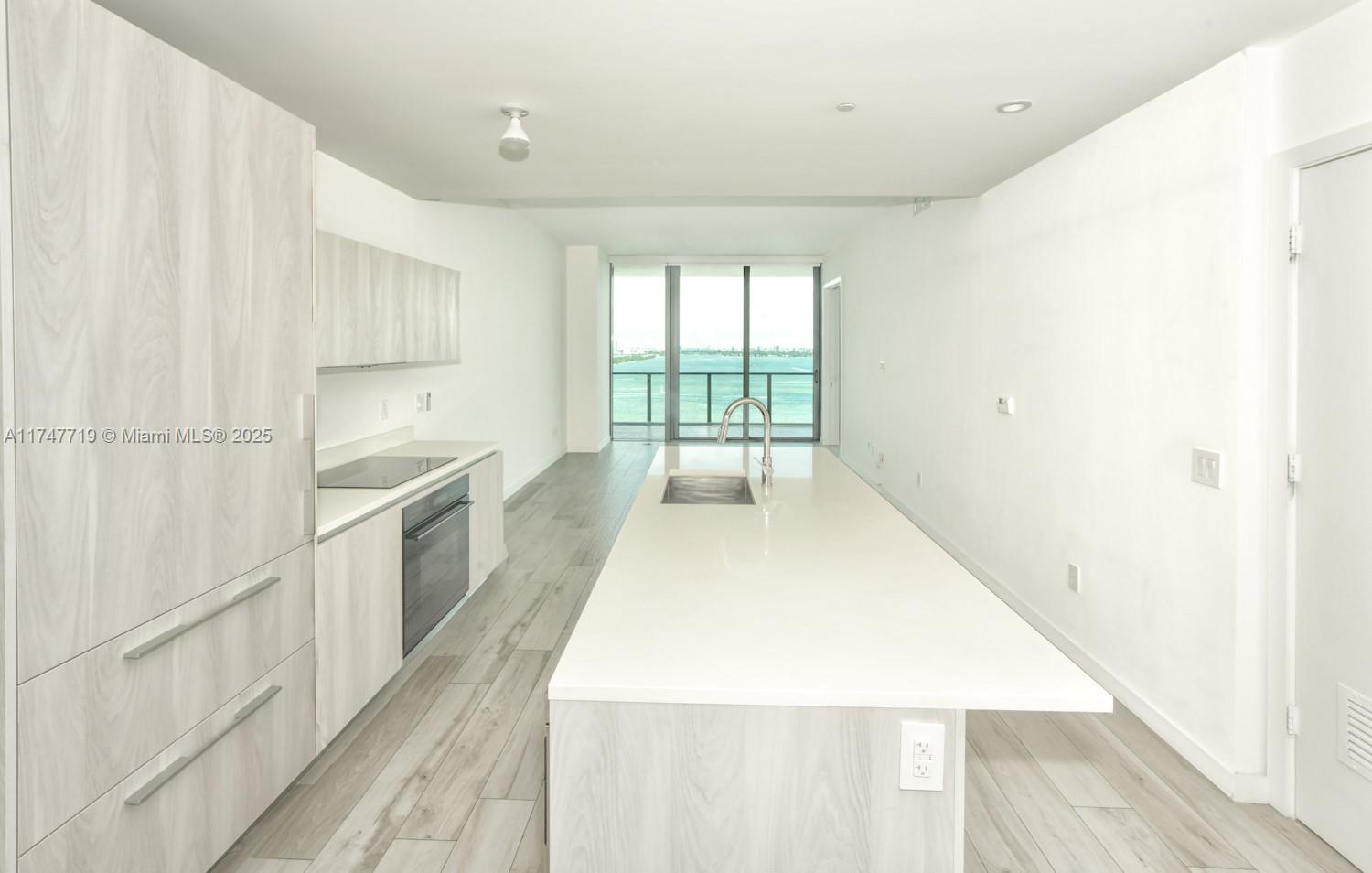 480 NE 31st St 2304
