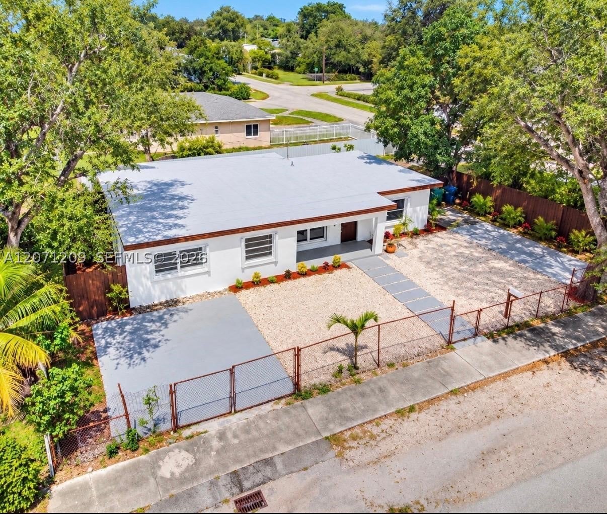 2101 NW 93rd Ter, Miami FL 33147
