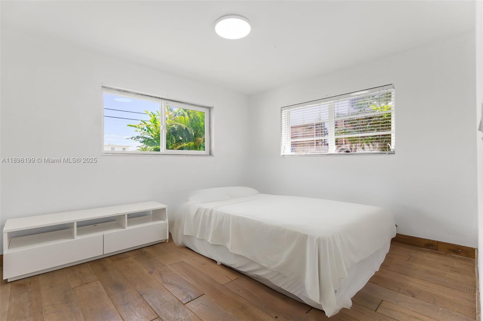 BISCAYNE BEACH-3RD ADDN - Residential Lease