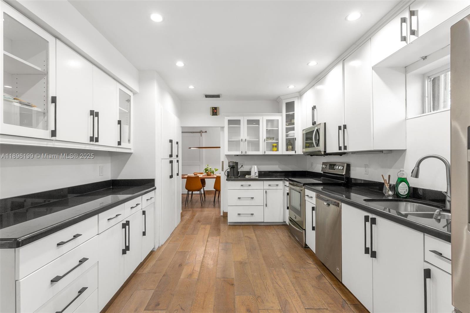 BISCAYNE BEACH-3RD ADDN - Residential Lease