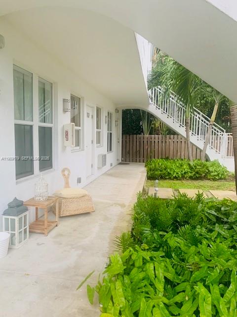 1419 WEST CONDO - Residential