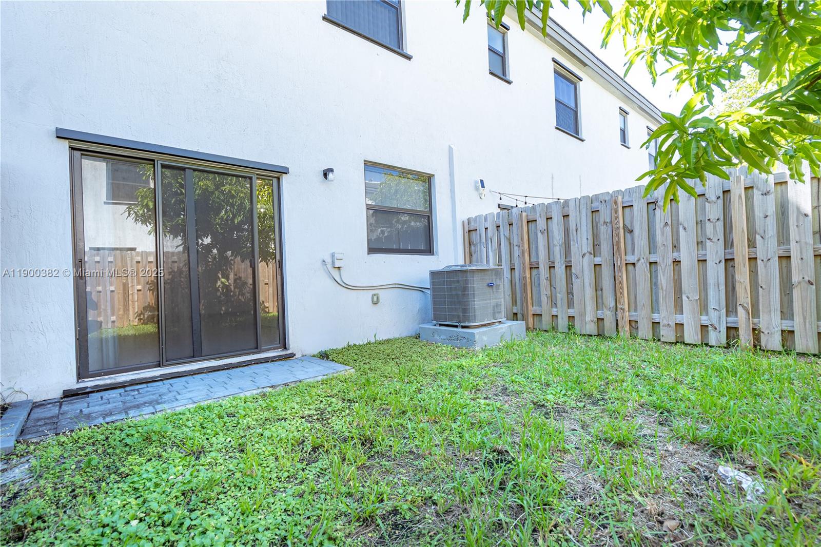 PINE ISLE - Residential Lease