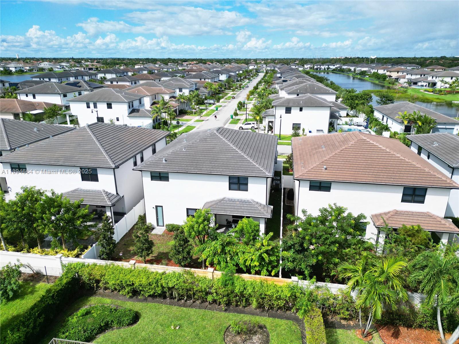 MARBELLA - Residential Lease