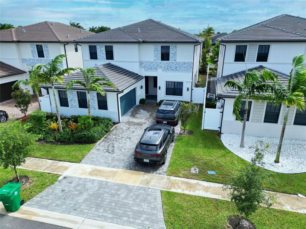 Photo of 17394 SW 46th St, Miramar, FL 33029 (MLS # A11894664)