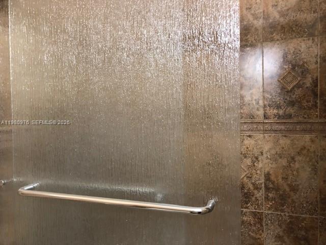 DORAL LANDINGS EAST - Residential Lease