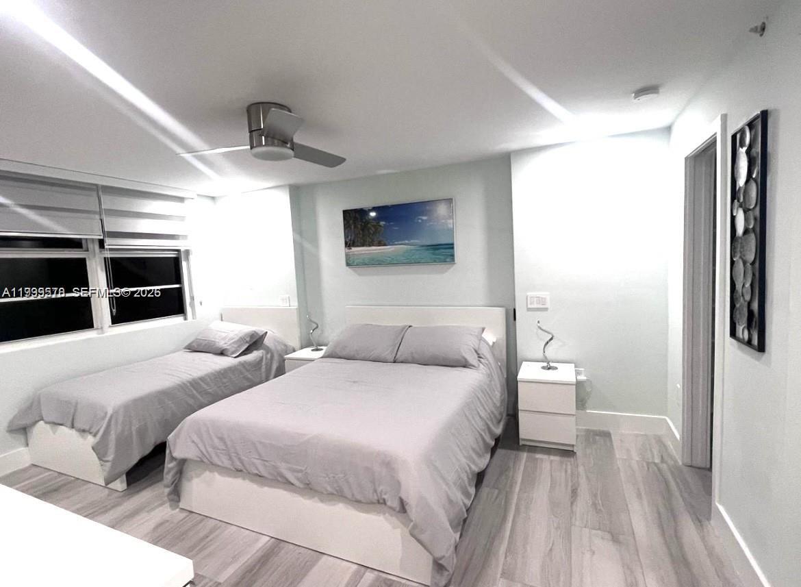 6917 Collins Ave 806