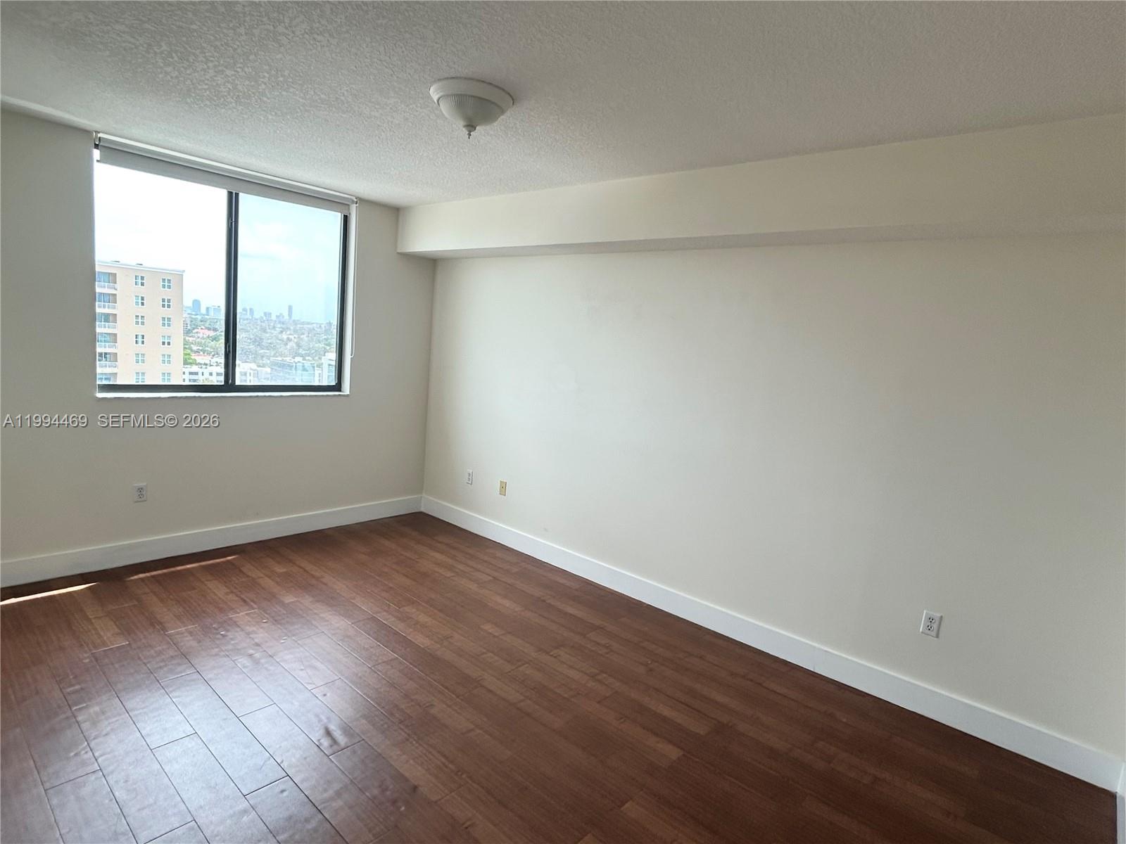 KEYSTONE PARK CONDO - Residential Lease