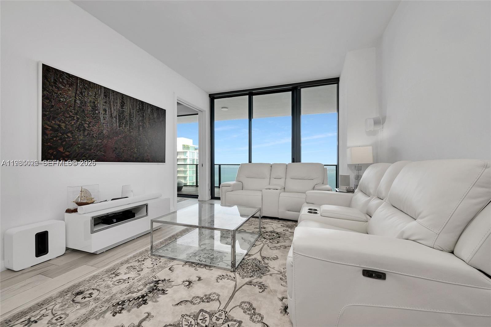 GRAN PARAISO CONDO - Residential Lease