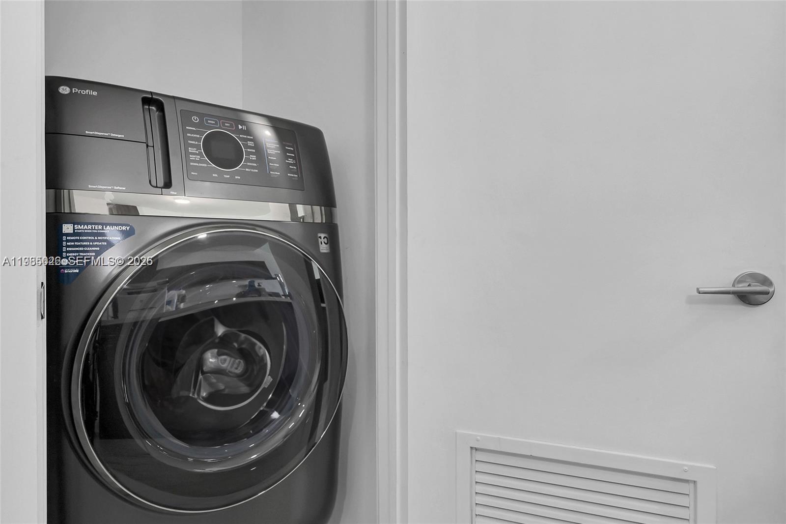 GRAN PARAISO CONDO - Residential Lease