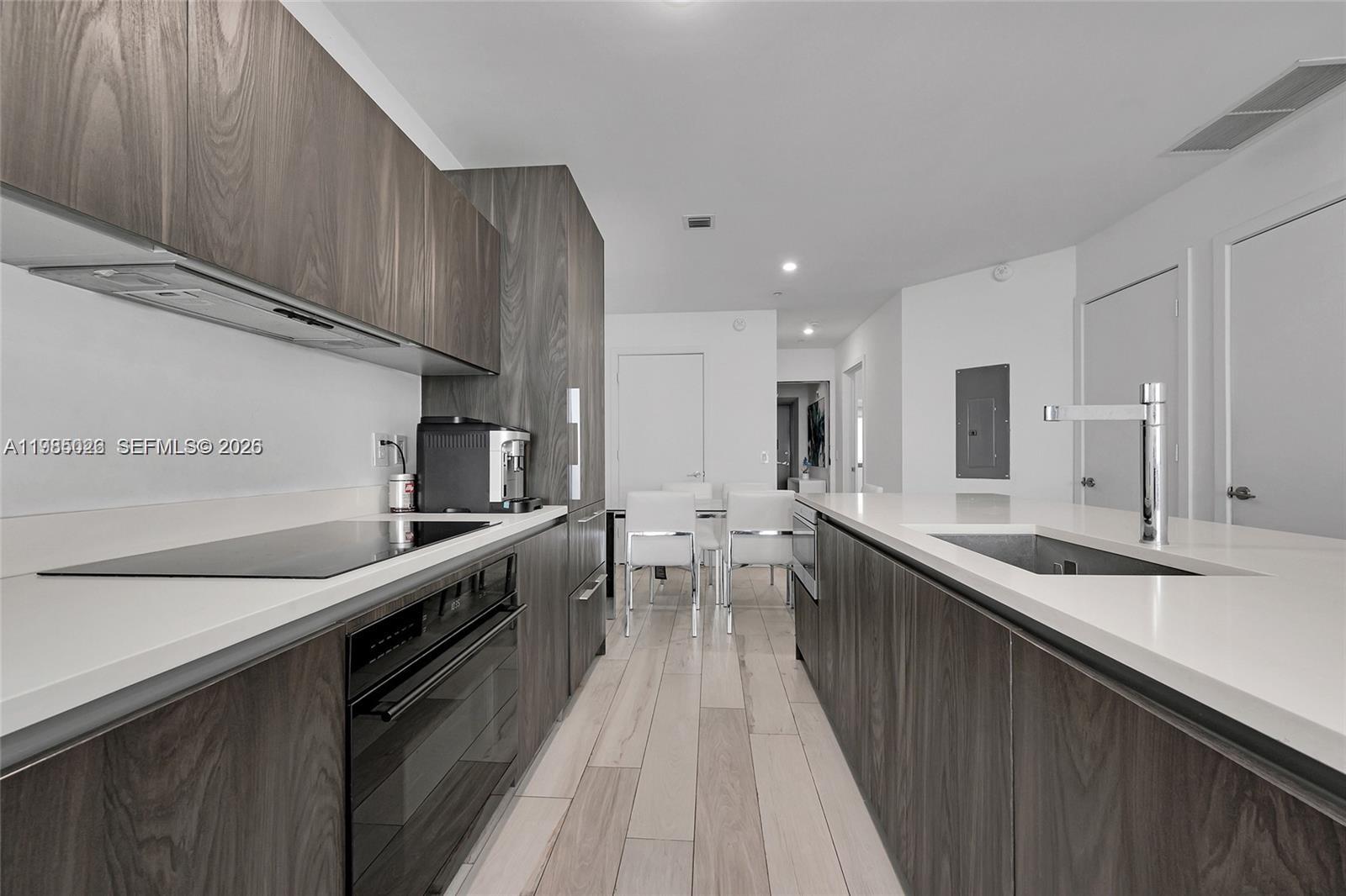 GRAN PARAISO CONDO - Residential Lease