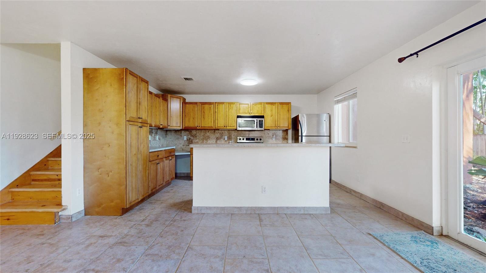 UNPLATTED - Residential Lease