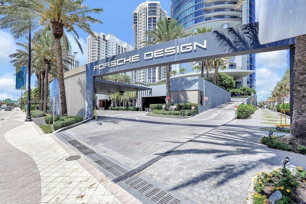 18555 Collins Ave 2605, Sunny Isles Beach, Miami-Dade County, Florida - 3 Bedrooms  
5 Bathrooms - 