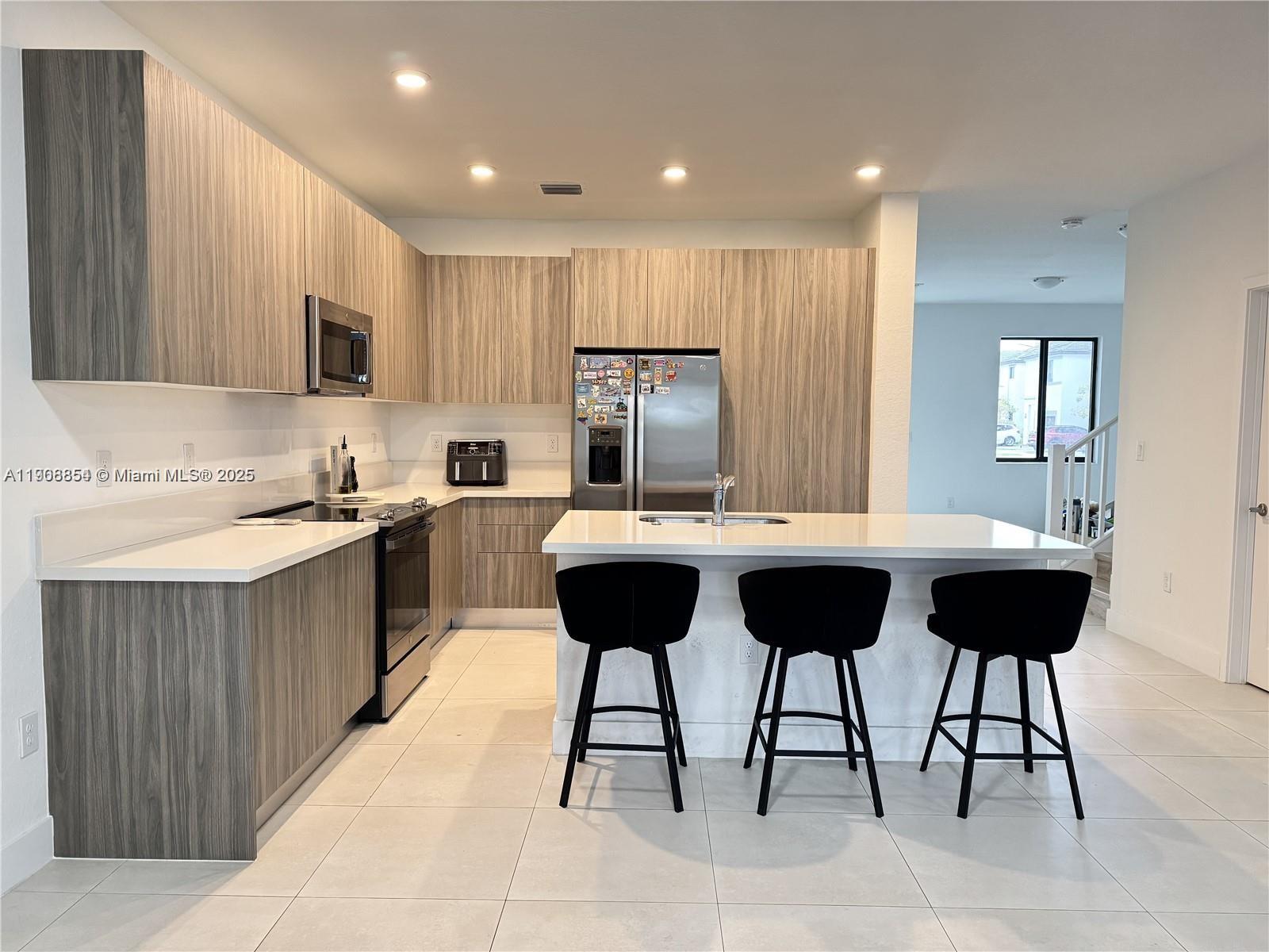 CENTURY GARDEN SOUTH - Residential