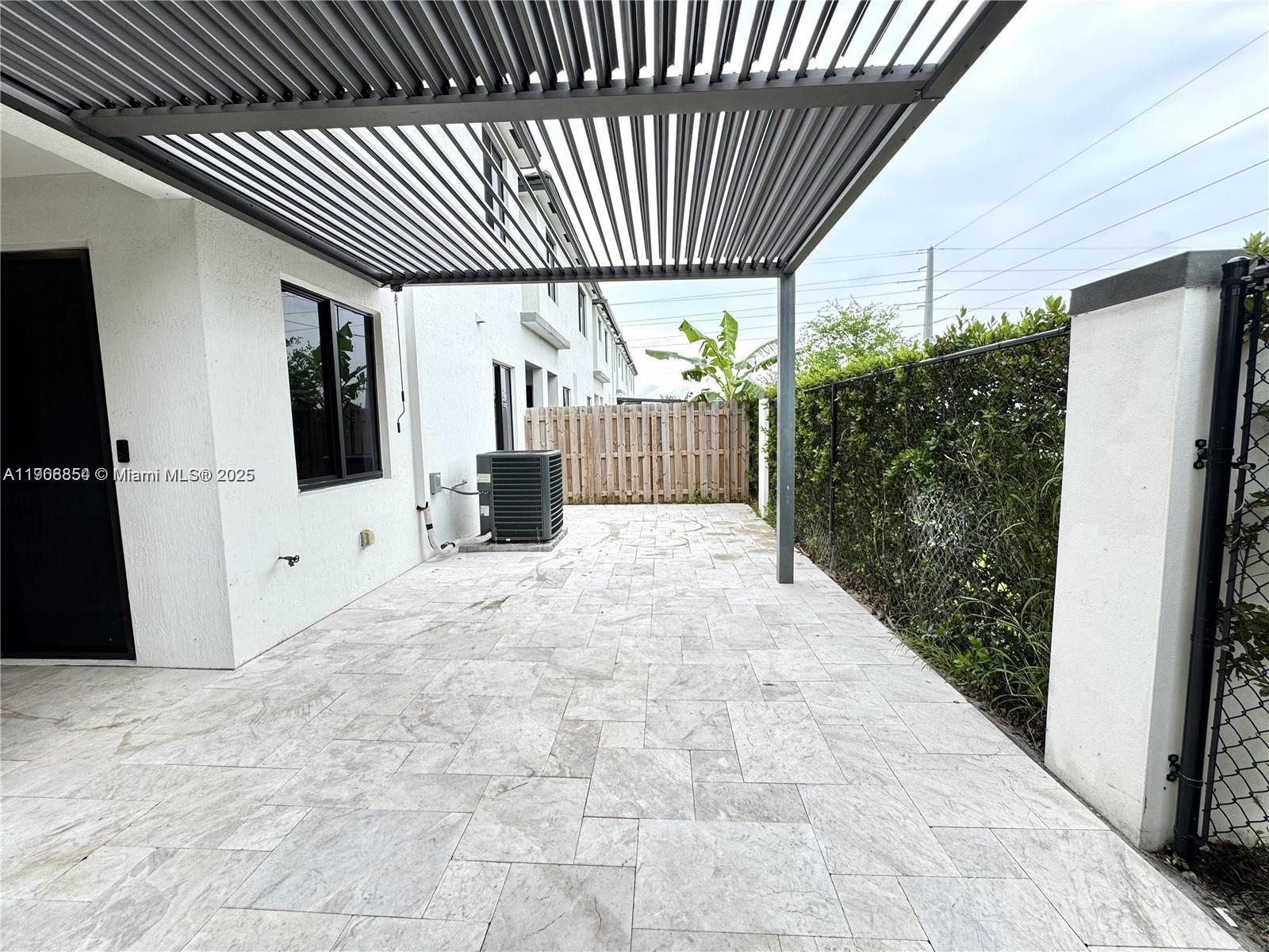 CENTURY GARDEN SOUTH - Residential