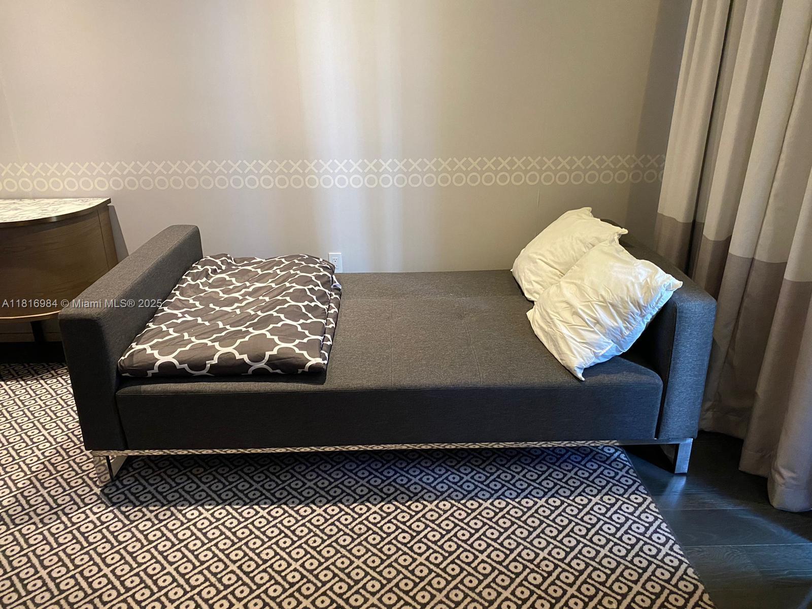 801 SMA DESIGNER SUITES C - Residential