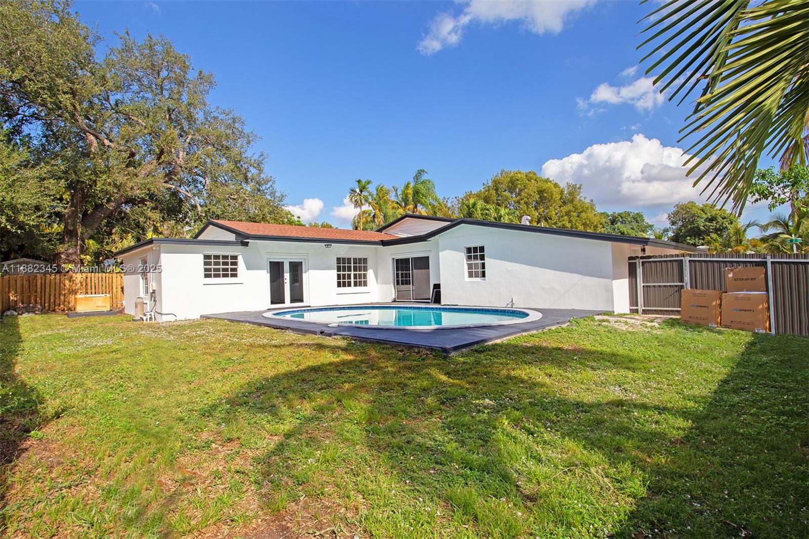 HIGHLAND MANOR SEC 5 - Residential Lease