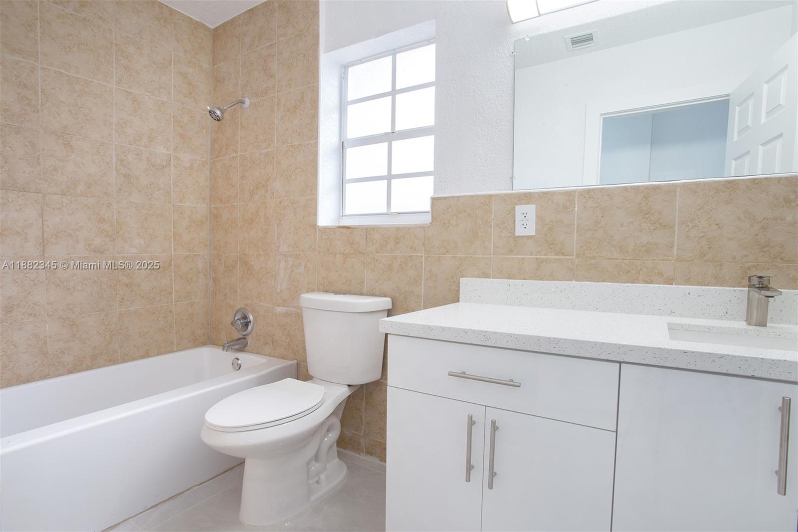 HIGHLAND MANOR SEC 5 - Residential Lease