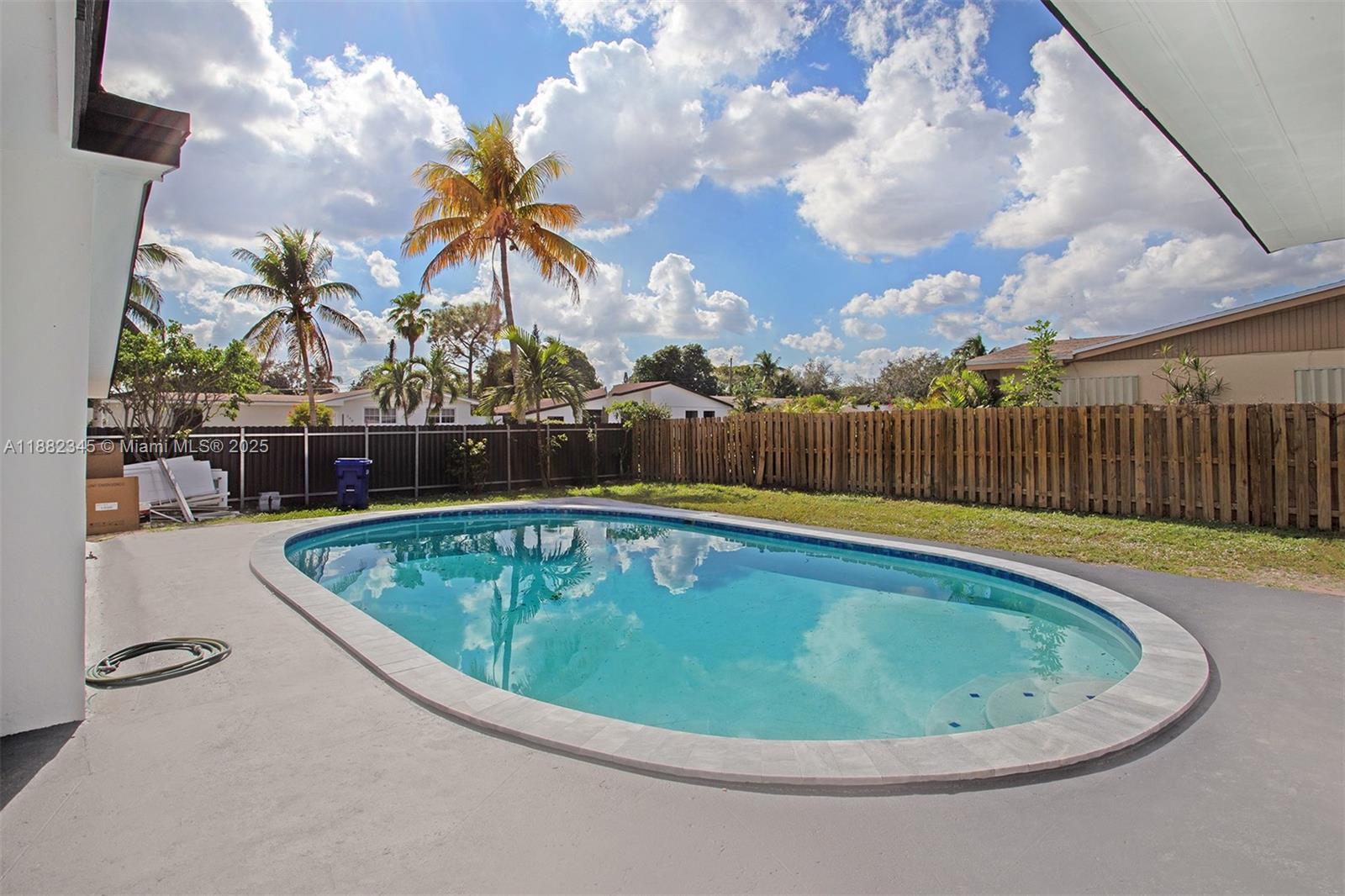 HIGHLAND MANOR SEC 5 - Residential Lease