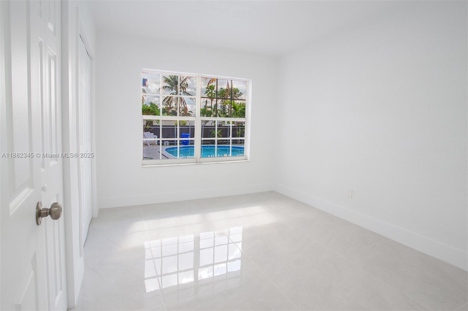 HIGHLAND MANOR SEC 5 - Residential Lease