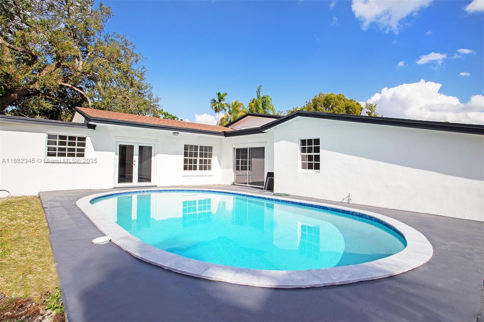 HIGHLAND MANOR SEC 5 - Residential Lease