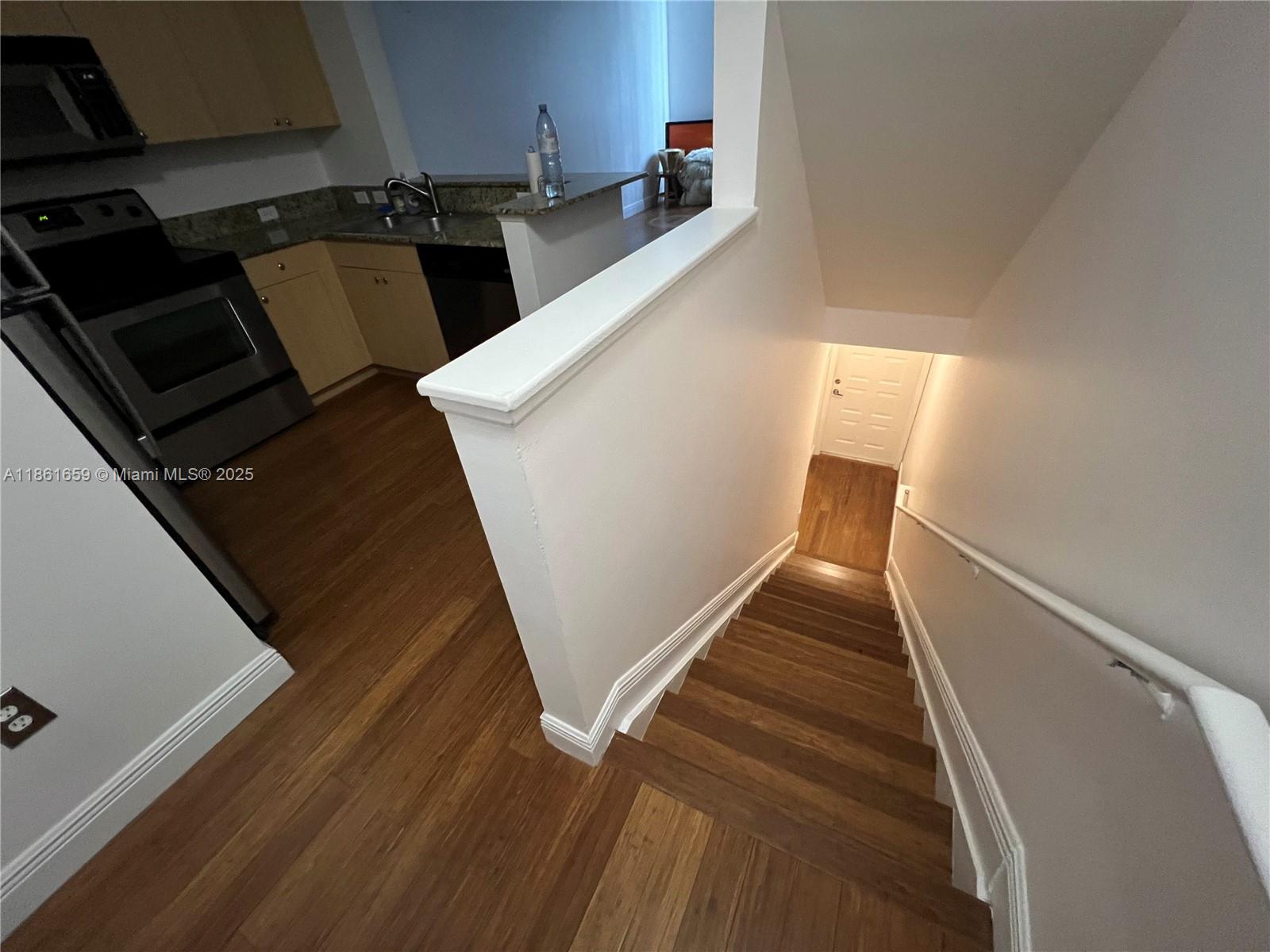 AVENTI AT AVENTURA CONDO - Residential Lease