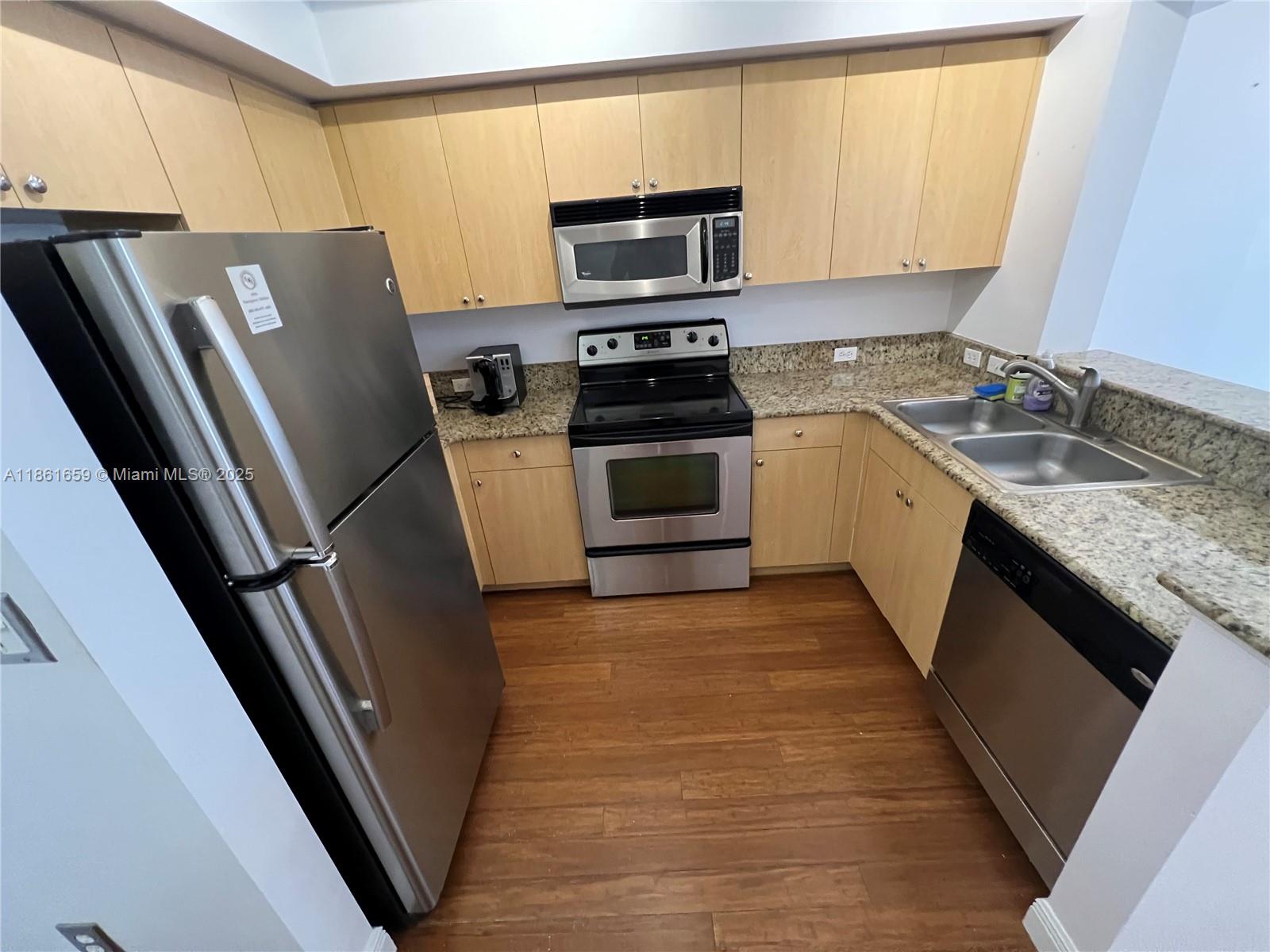 AVENTI AT AVENTURA CONDO - Residential Lease