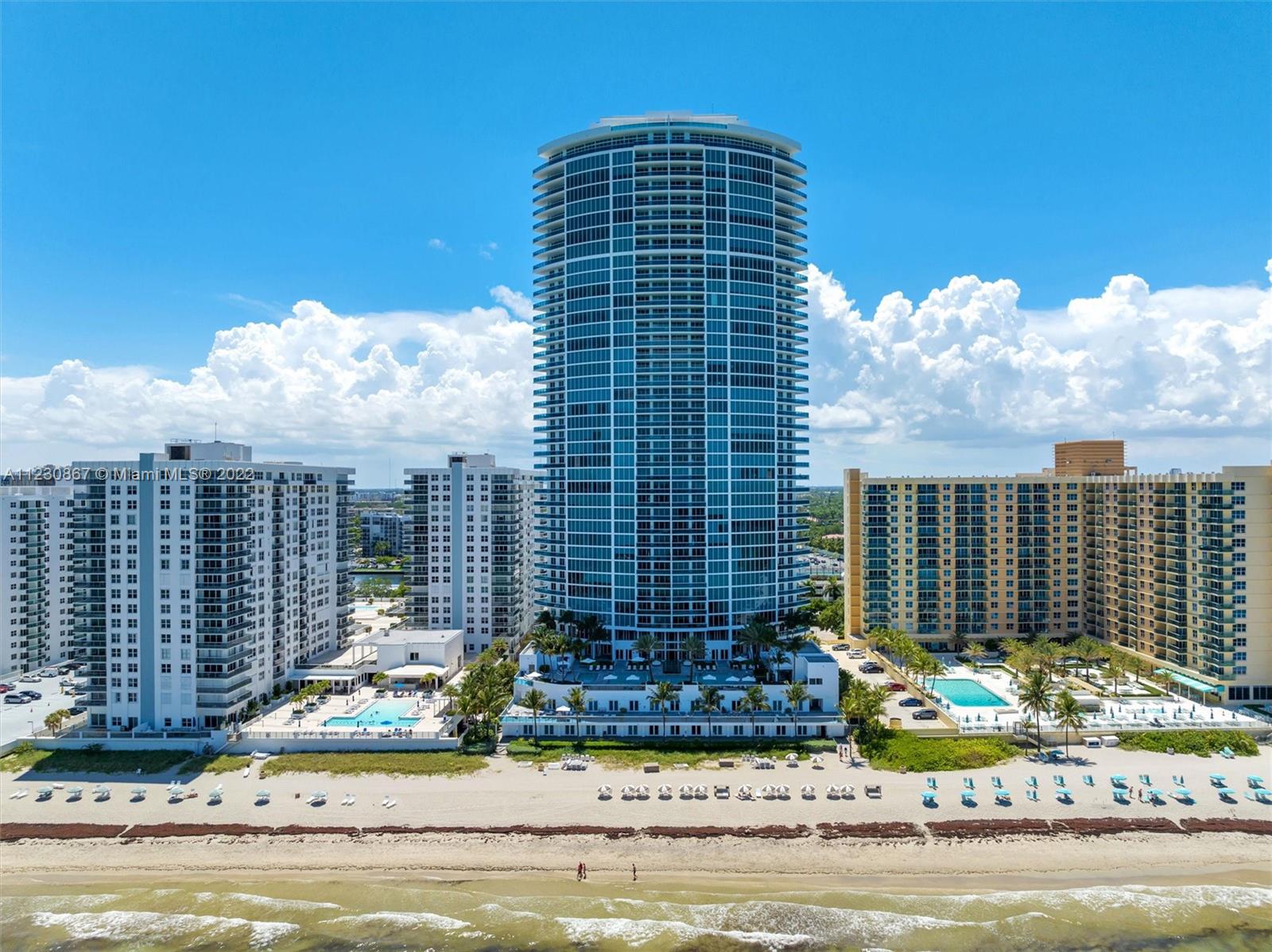 Trump Hollywood - Residential