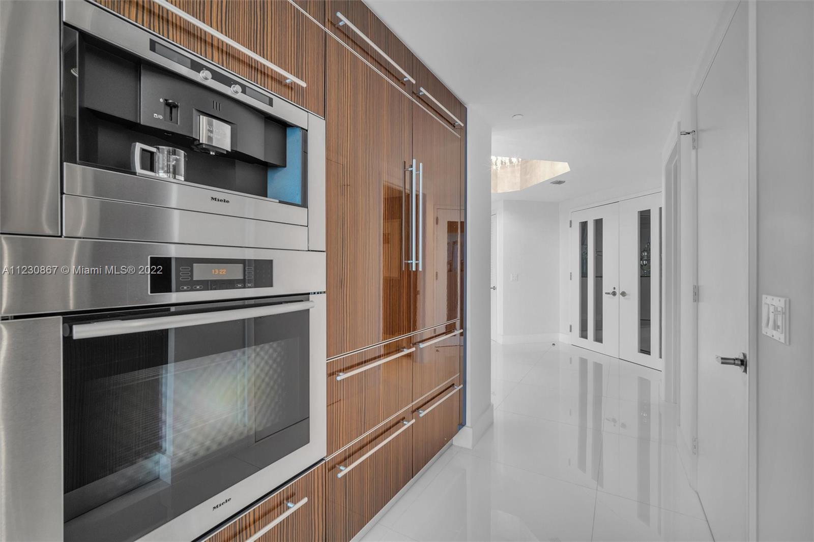 Trump Hollywood - Residential