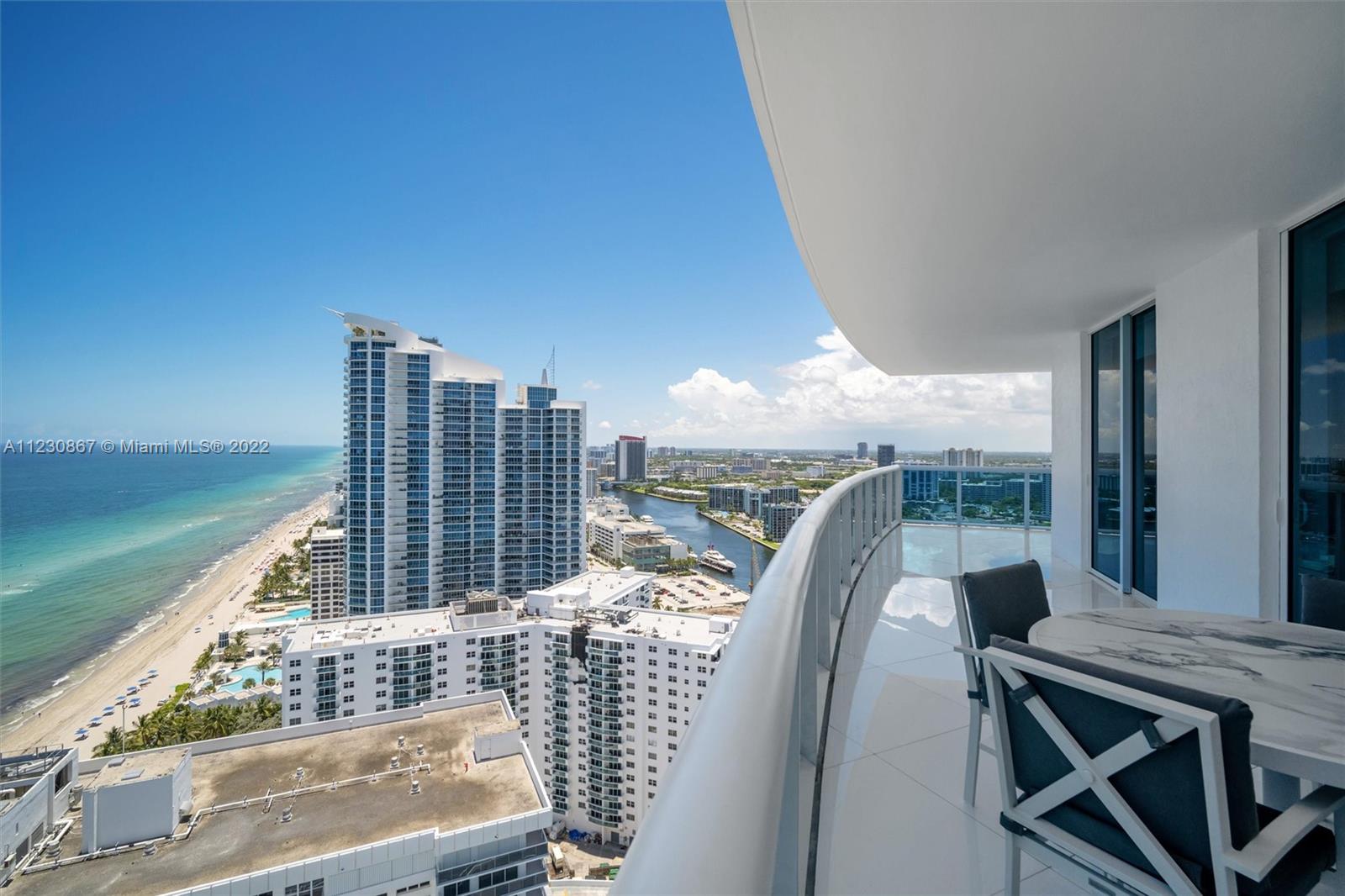 Trump Hollywood - Residential