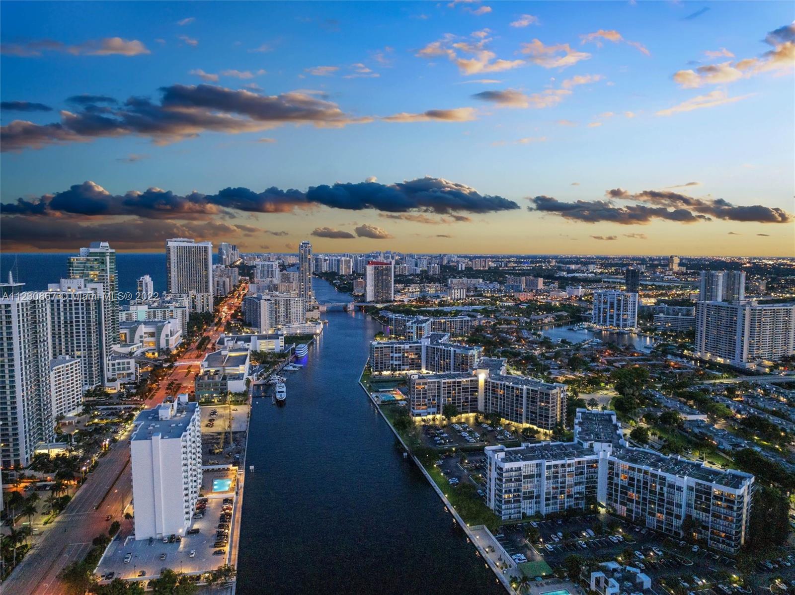 Trump Hollywood - Residential