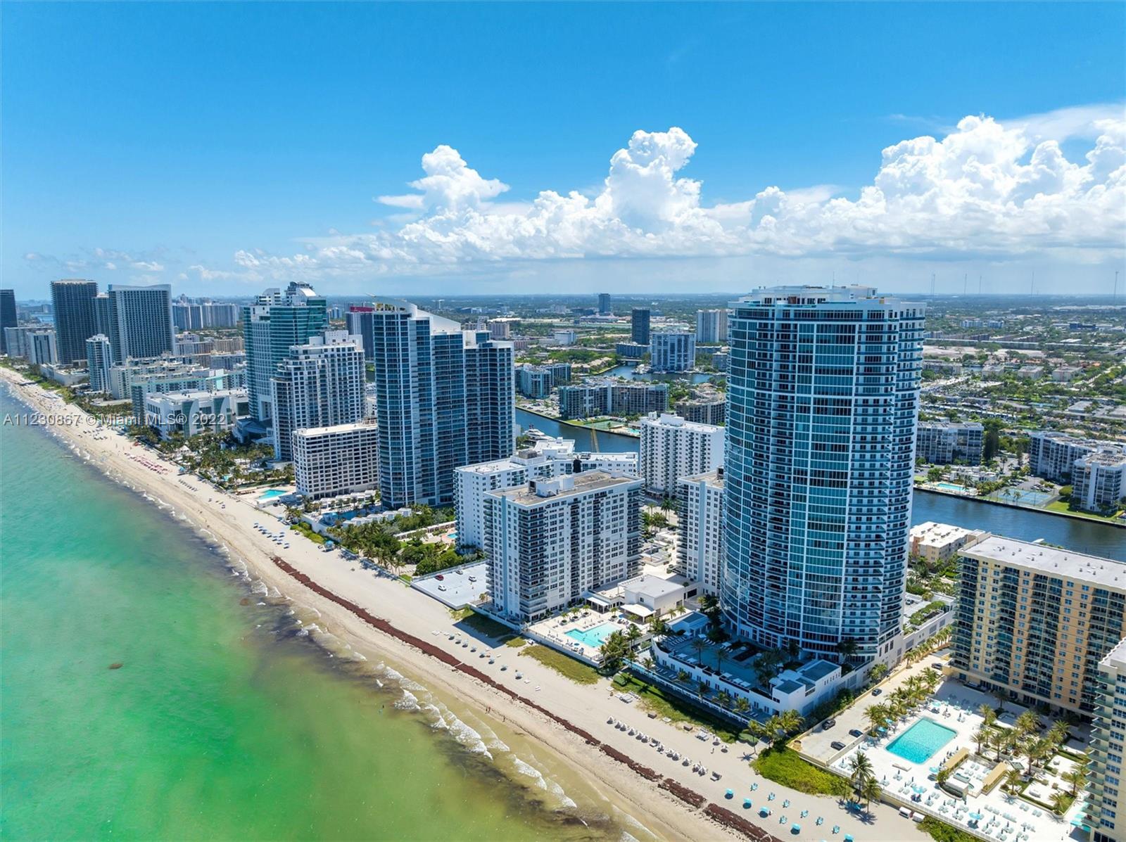 Trump Hollywood - Residential