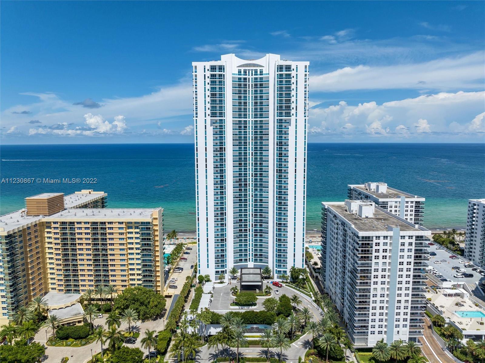 Trump Hollywood - Residential