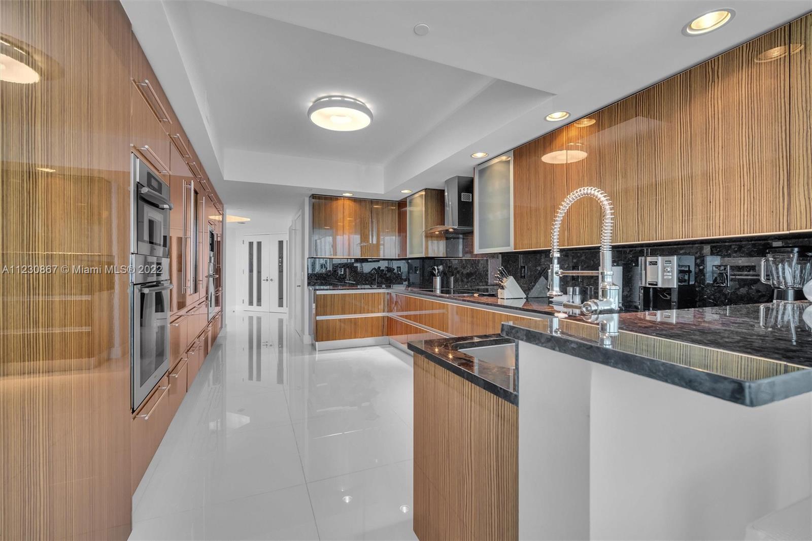 Trump Hollywood - Residential