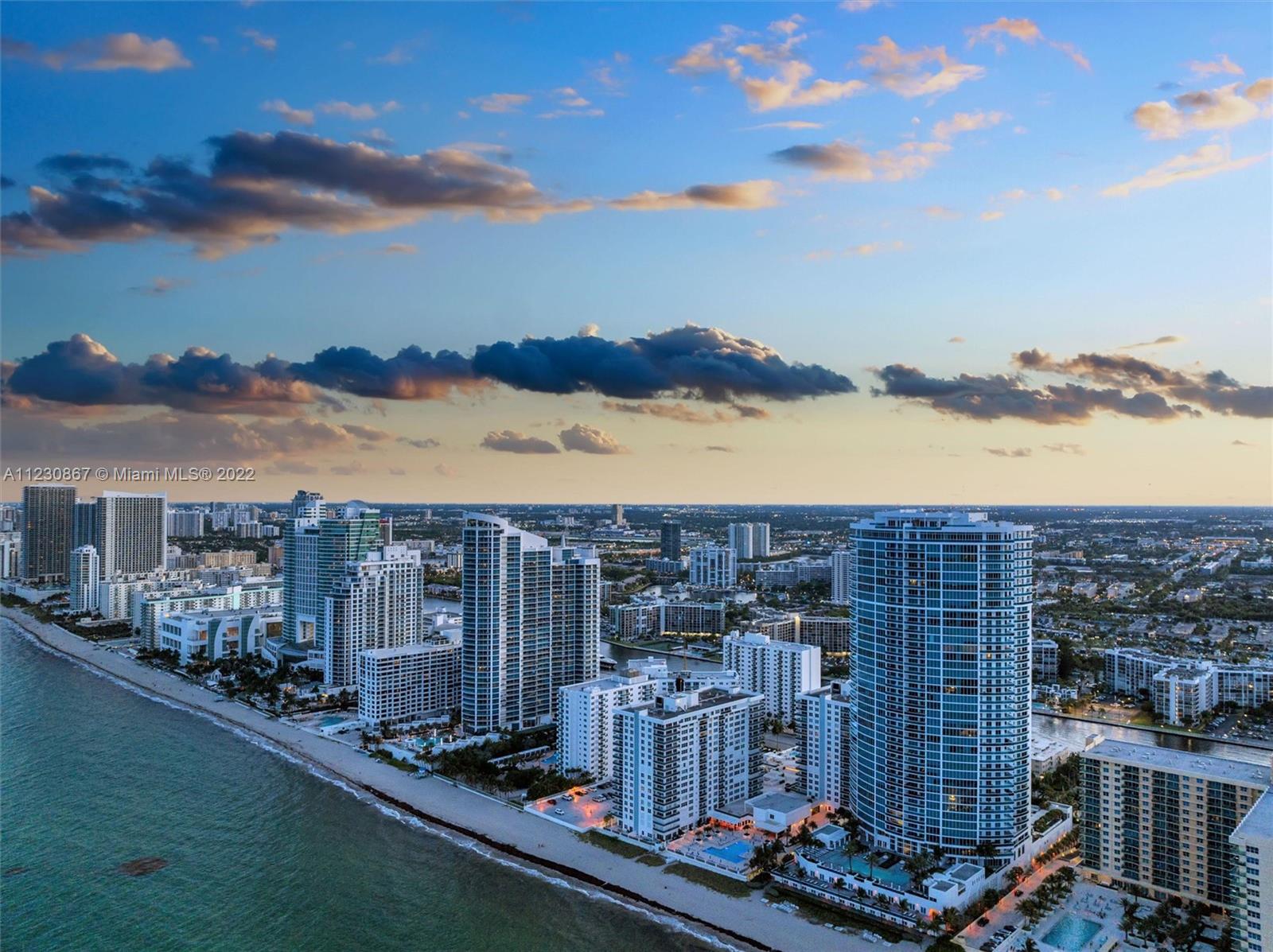 Trump Hollywood - Residential