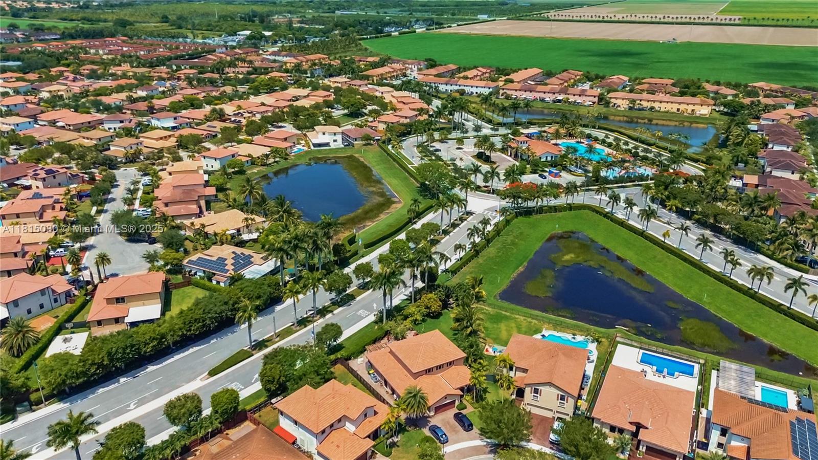 BAYWINDS OF ABACO - Residential