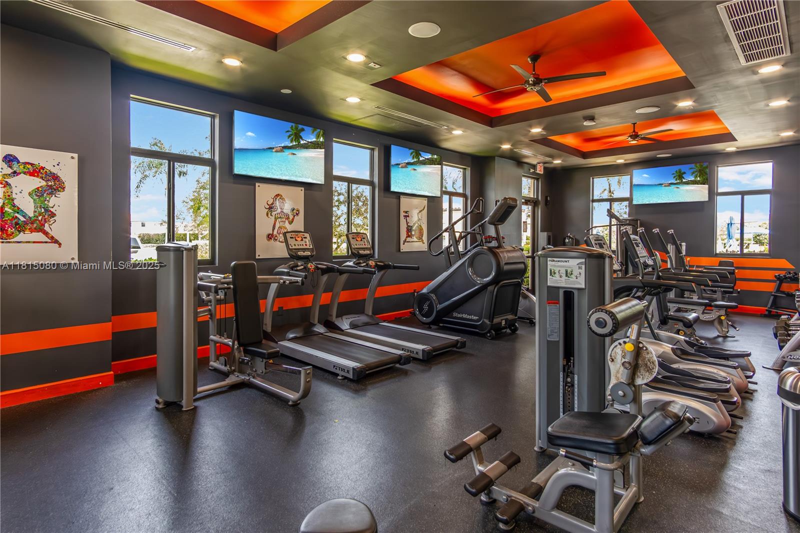 BAYWINDS OF ABACO - Residential