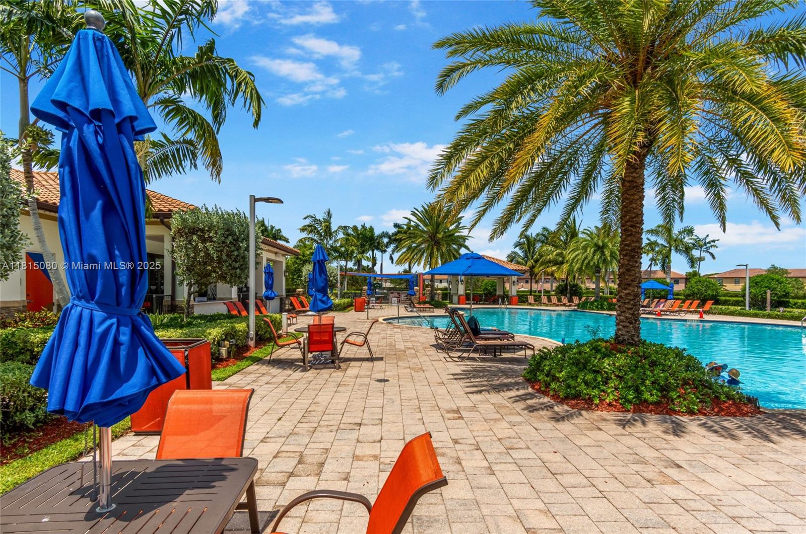 BAYWINDS OF ABACO - Residential