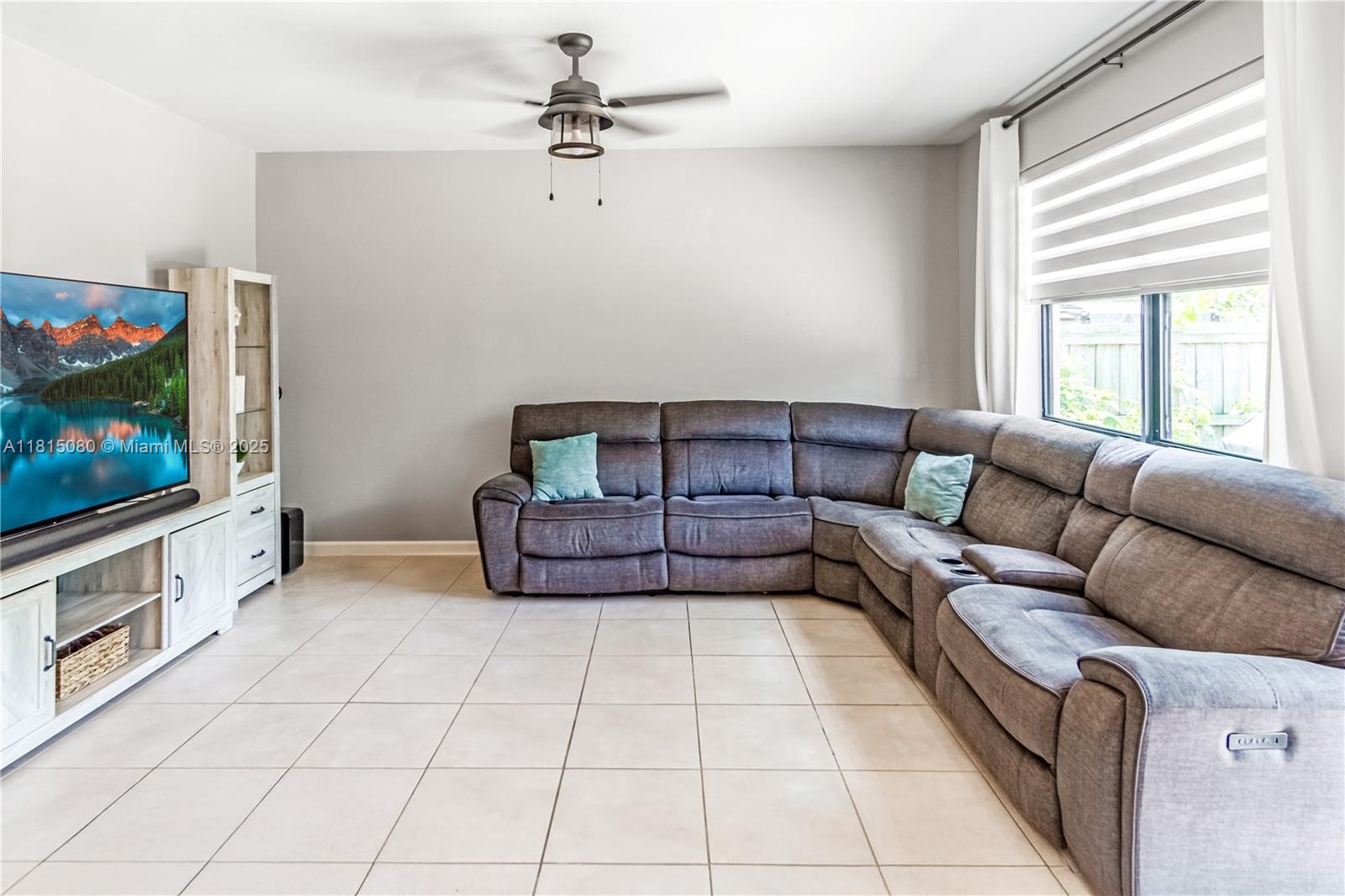 BAYWINDS OF ABACO - Residential