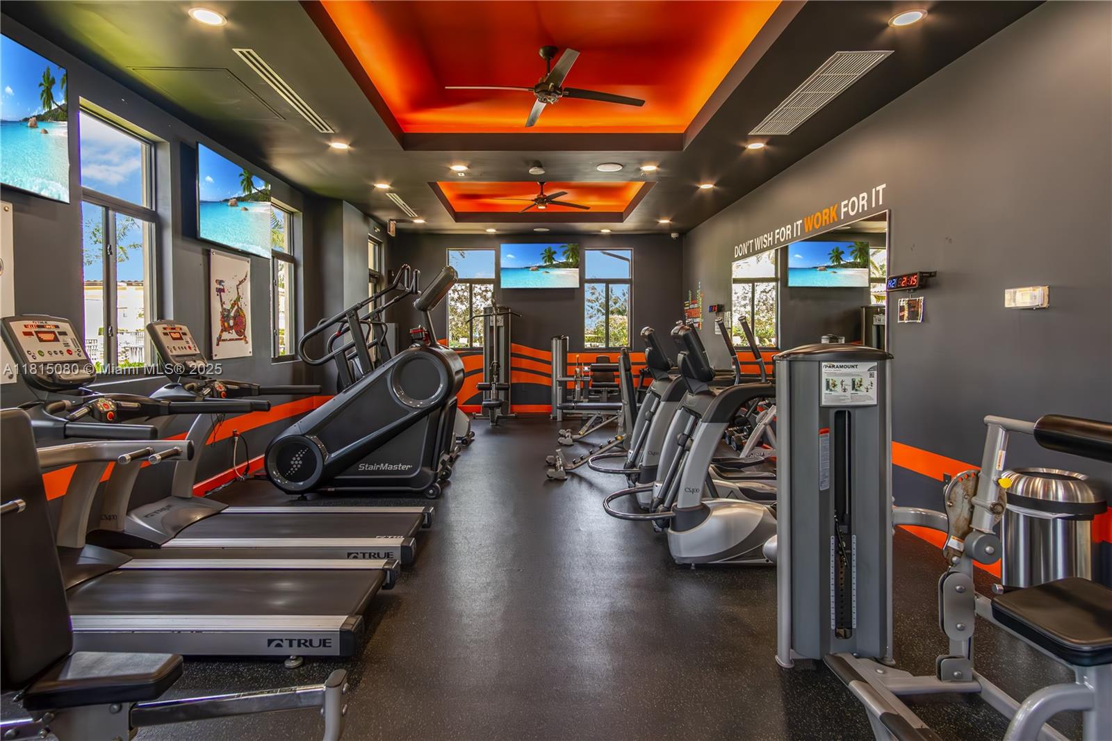 BAYWINDS OF ABACO - Residential