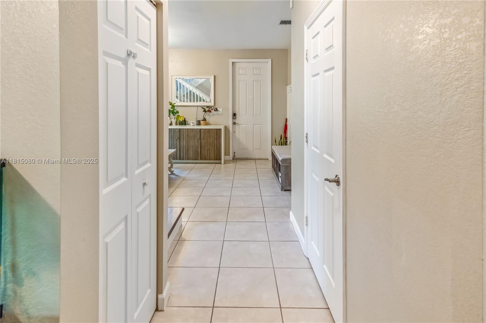 BAYWINDS OF ABACO - Residential