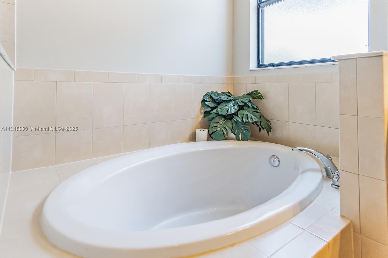 BAYWINDS OF ABACO - Residential