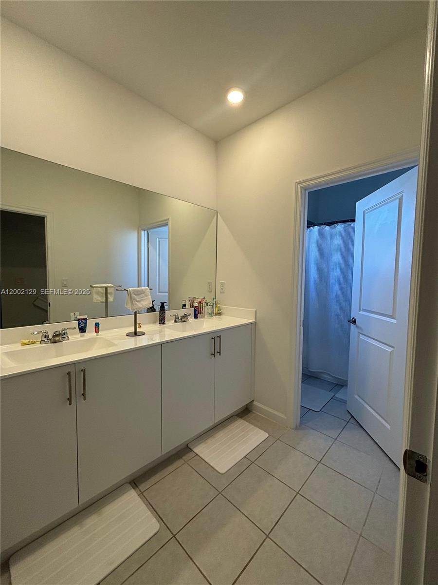 SALERNO COMMUNITY - Residential