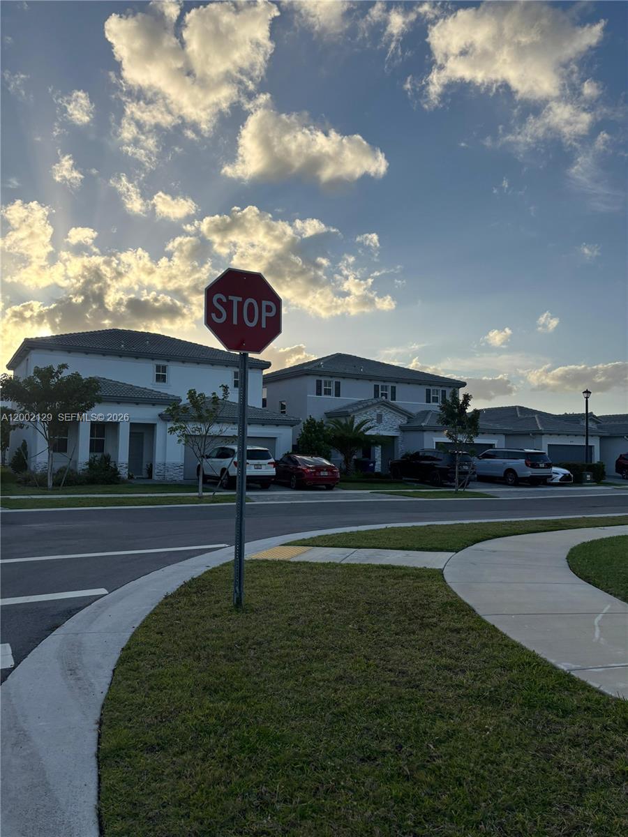 SALERNO COMMUNITY - Residential