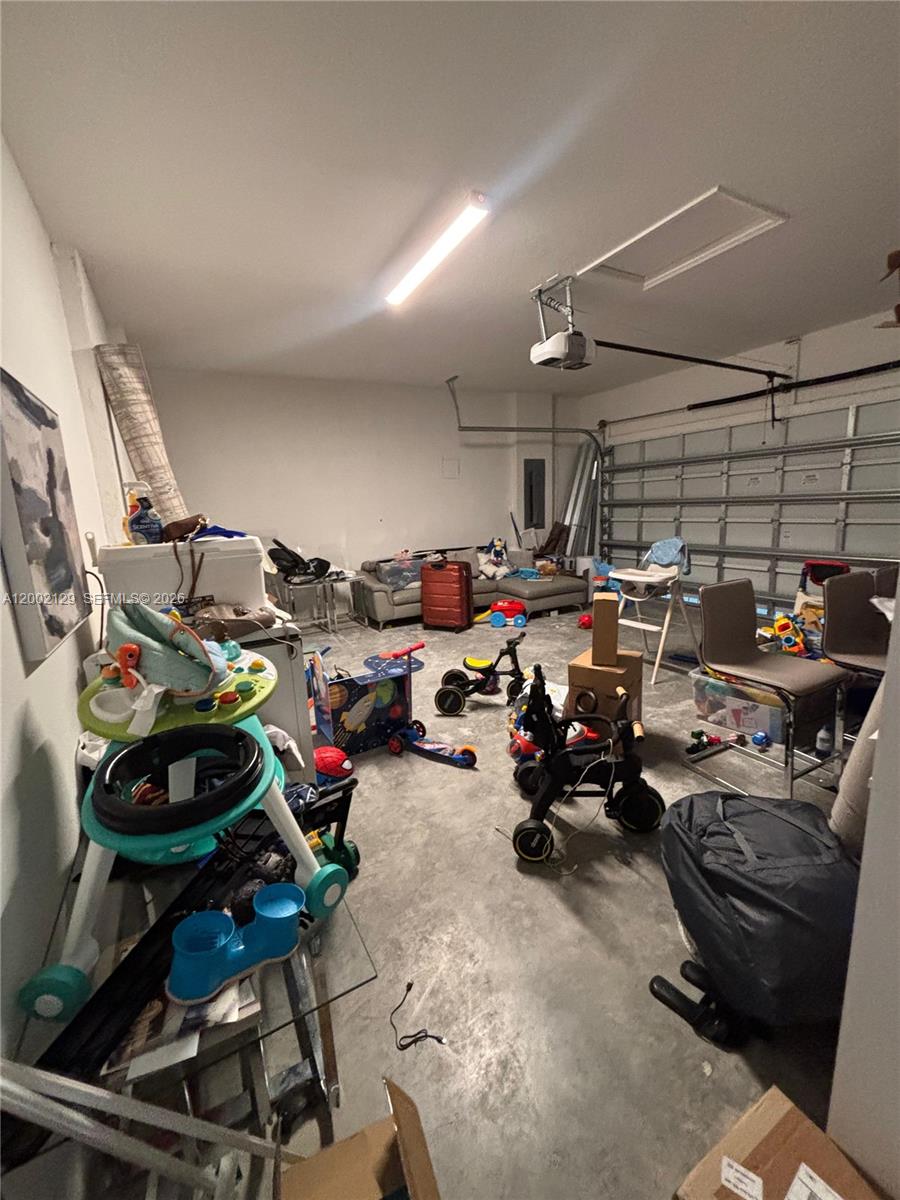 SALERNO COMMUNITY - Residential