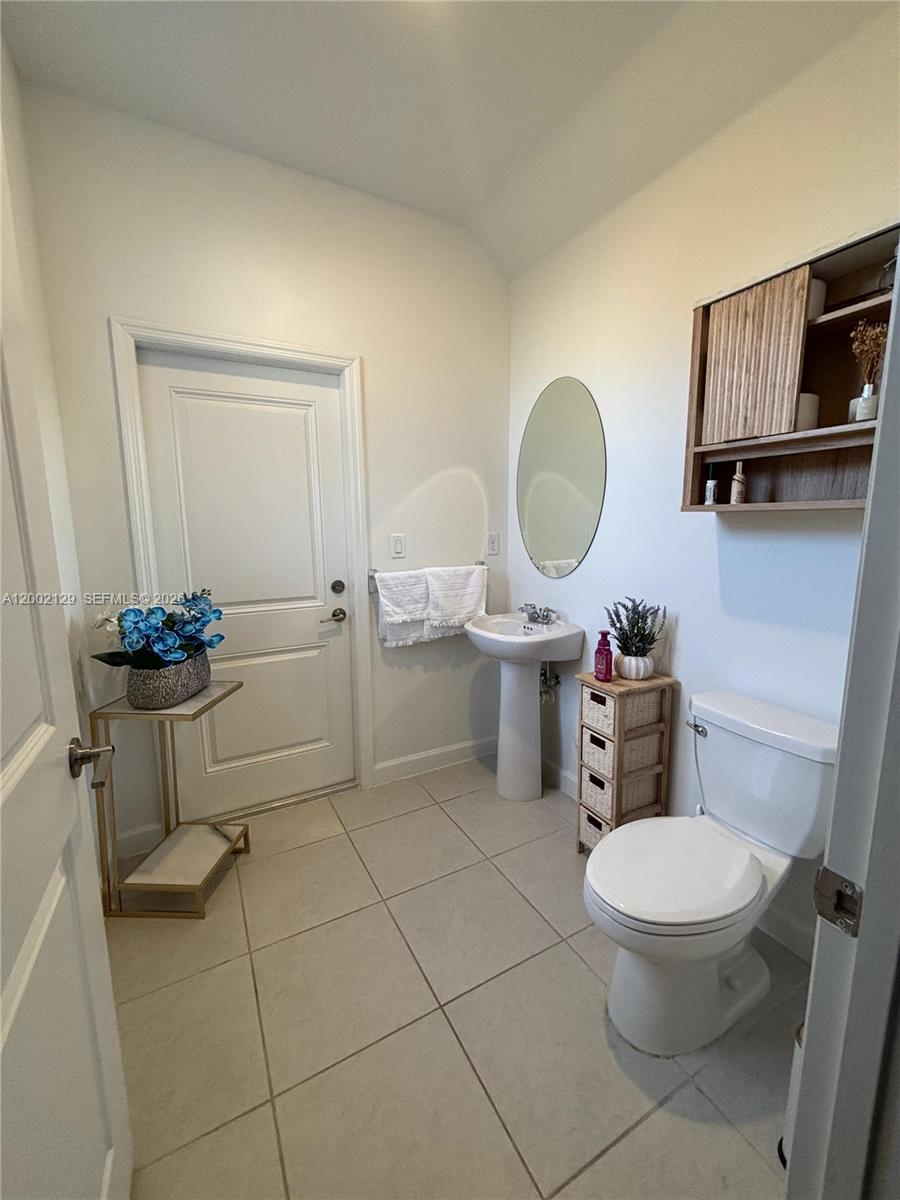 SALERNO COMMUNITY - Residential