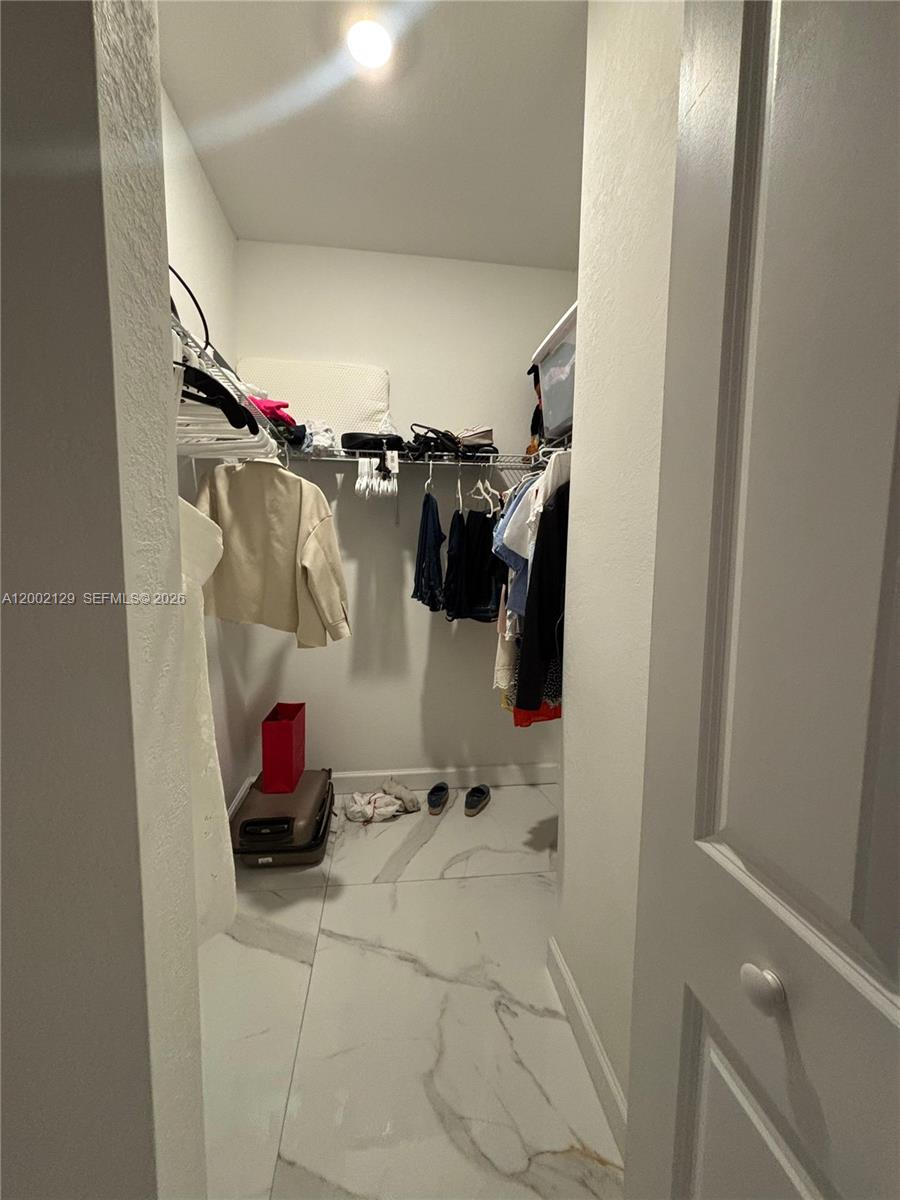 SALERNO COMMUNITY - Residential