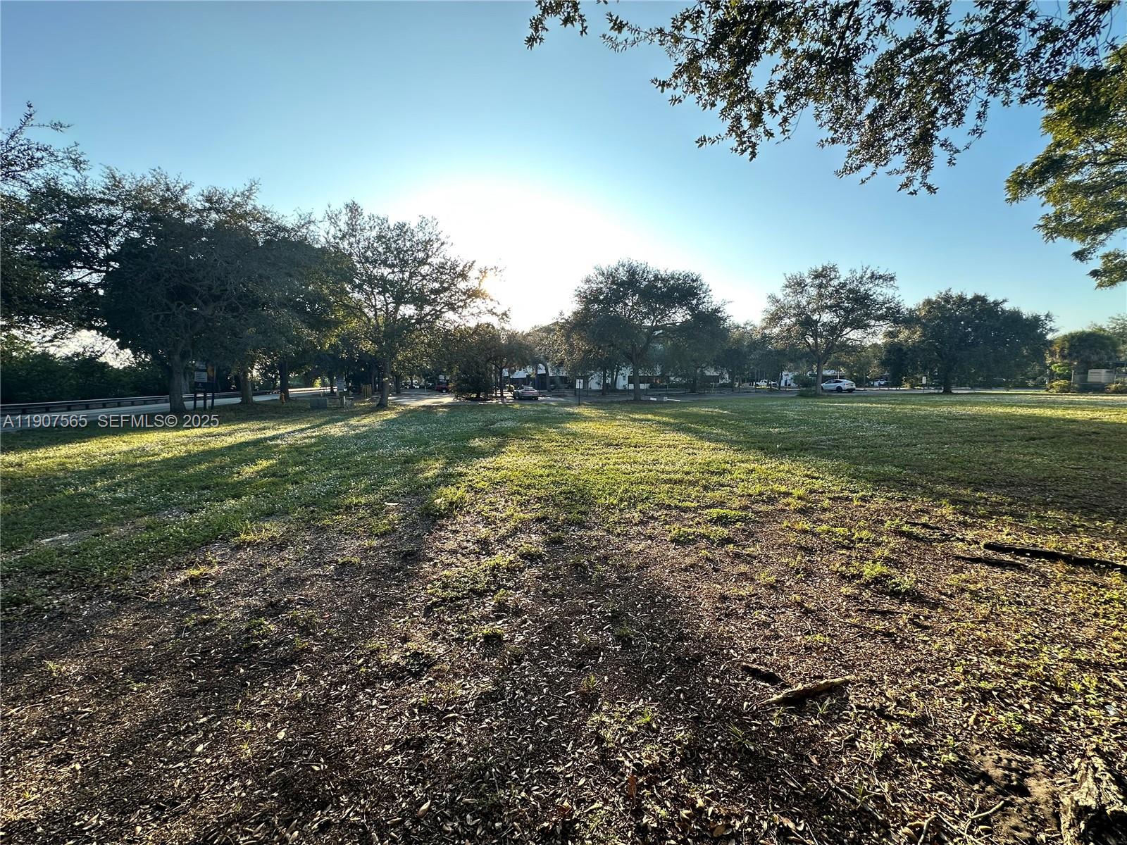 MIAMI LAKES IND PARK SEC - Commercial Sale