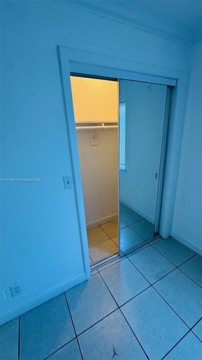 AGUA DULCE CONDO - Residential Lease