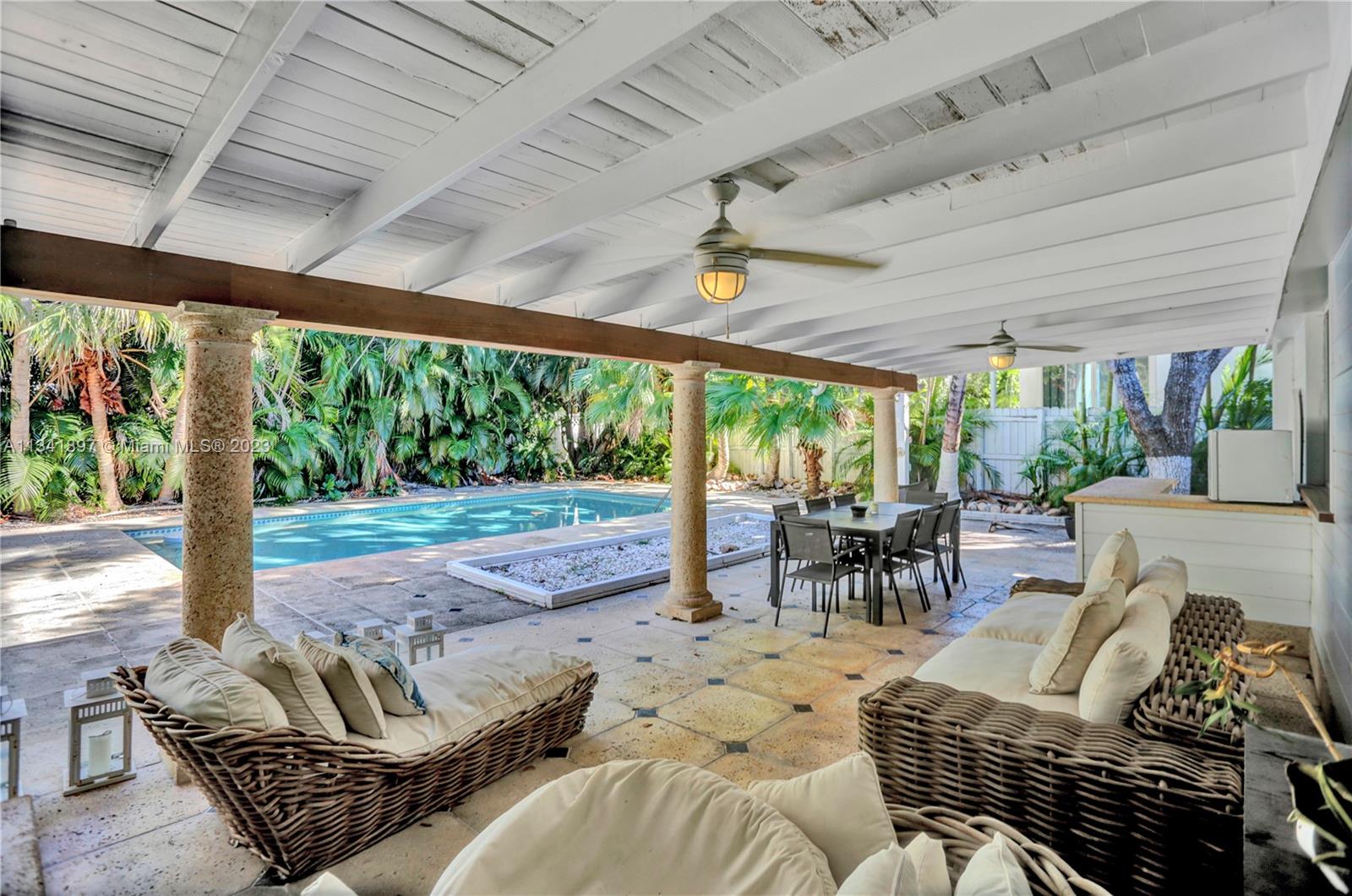 HOLIDAY COLONY - Residential